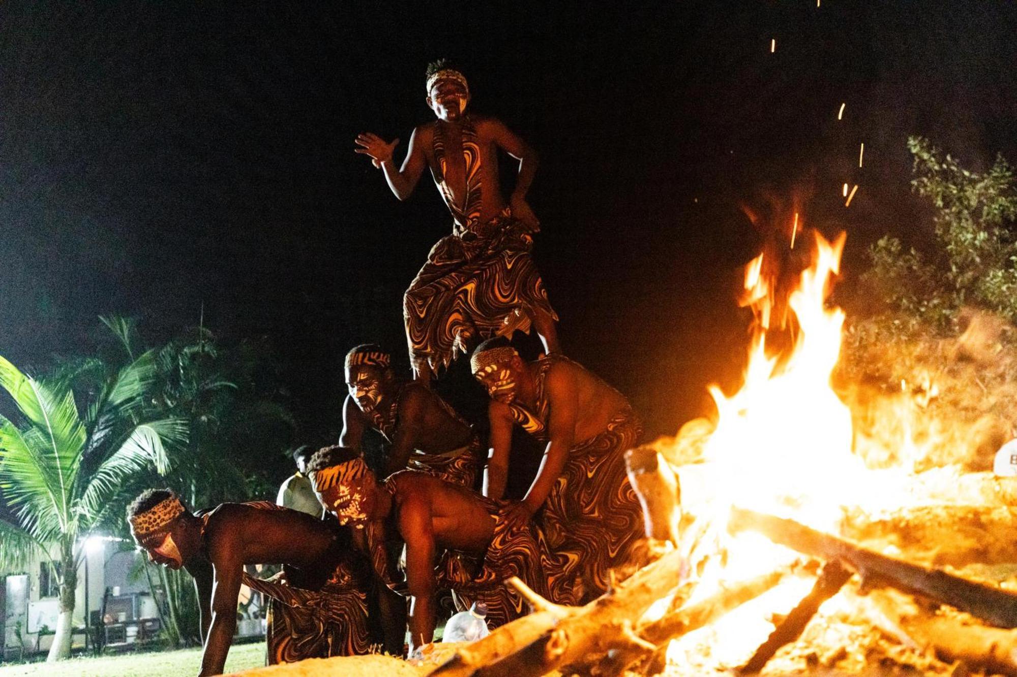 Gir County Resort غابة غير المظهر الخارجي الصورة