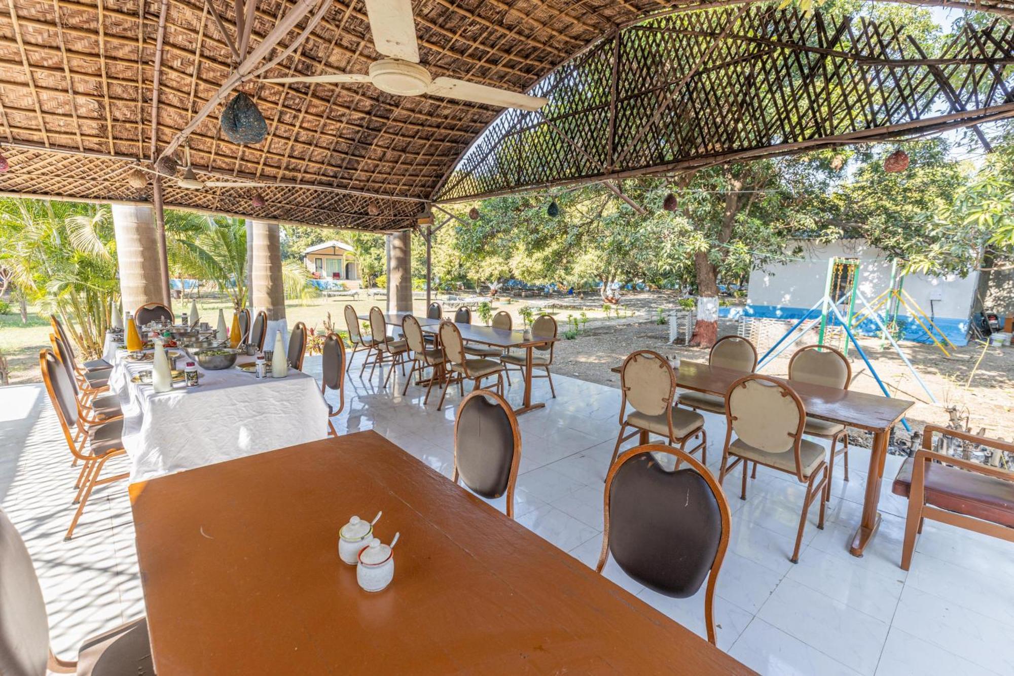 Gir County Resort غابة غير المظهر الخارجي الصورة